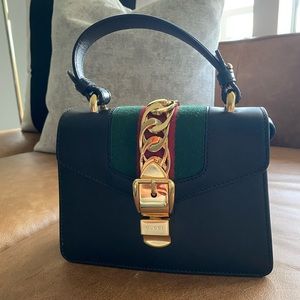 Gucci Sylvie Leather Mini Bag Purse Black